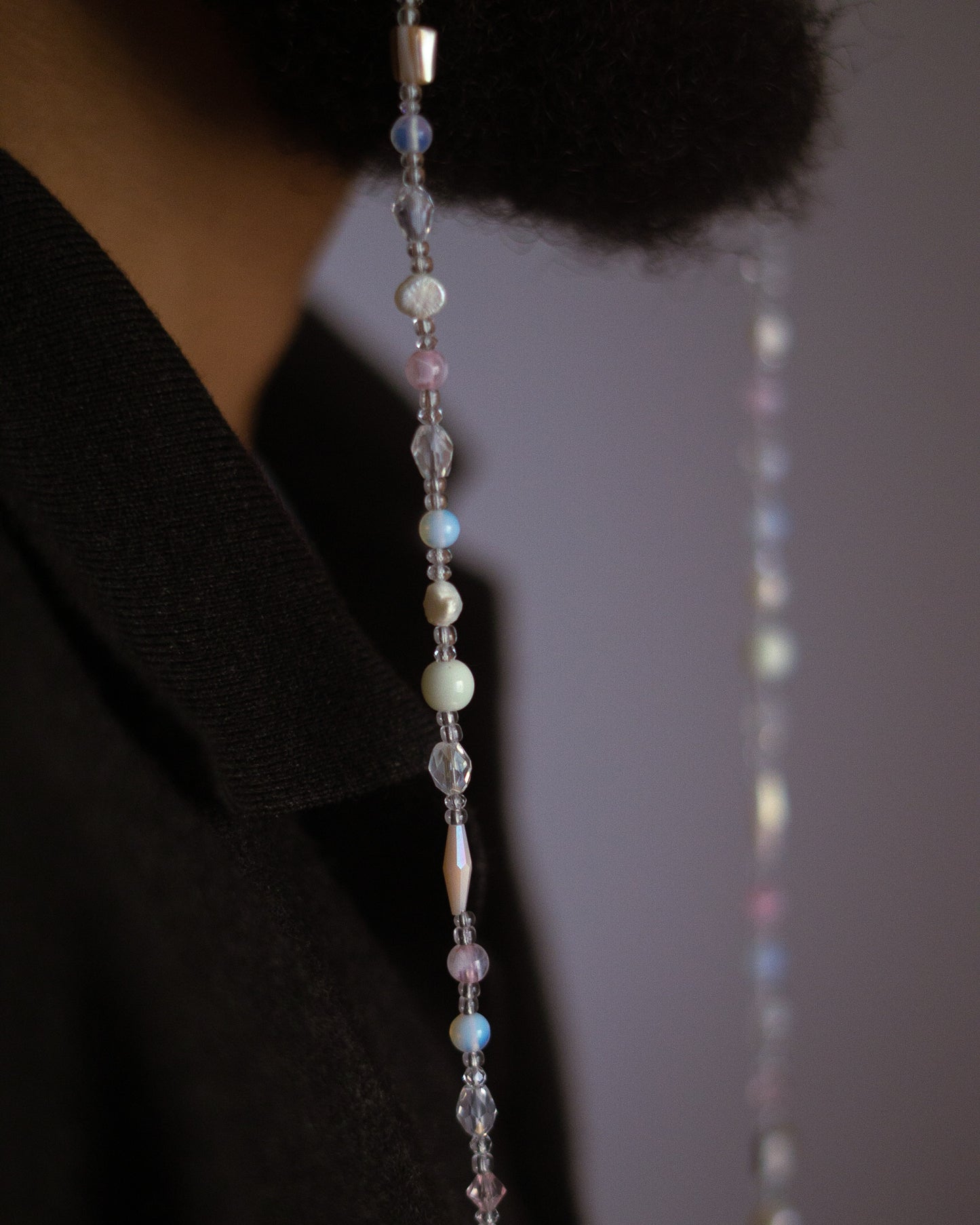 Chaine de lunettes en perles beige - Ori